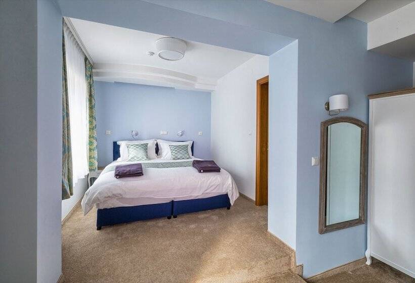 호텔 Villa Sintica