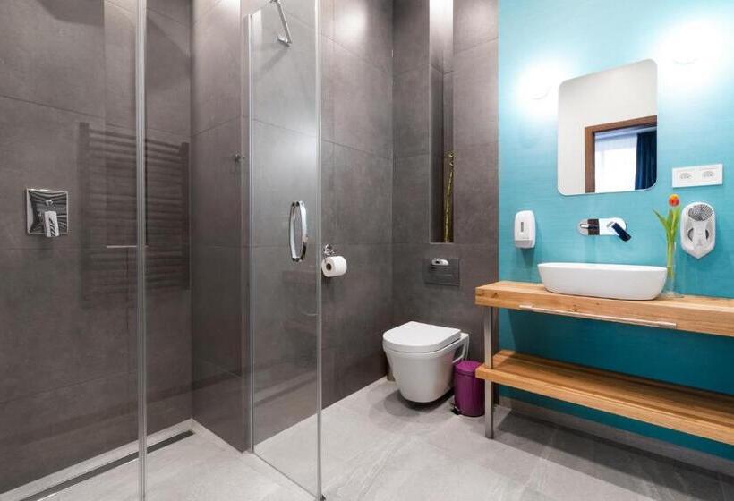 Kings City   Sławkowska Apartments