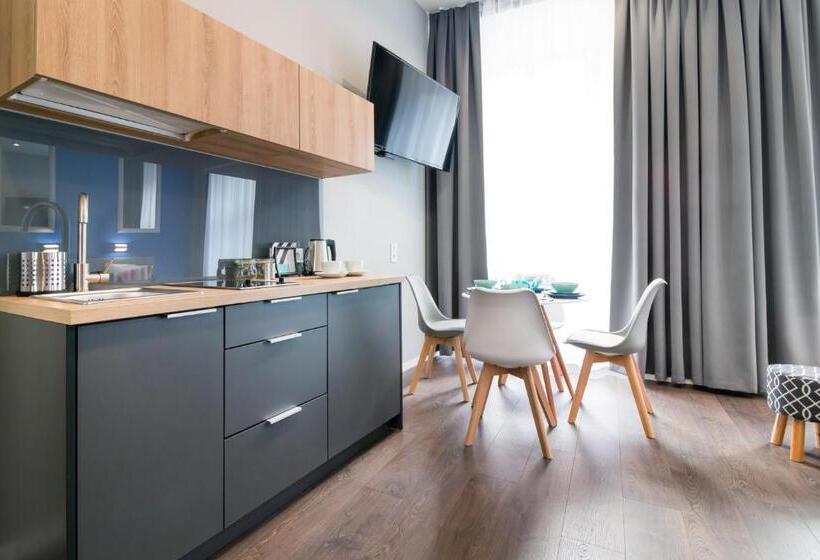 Kings City   Sławkowska Apartments