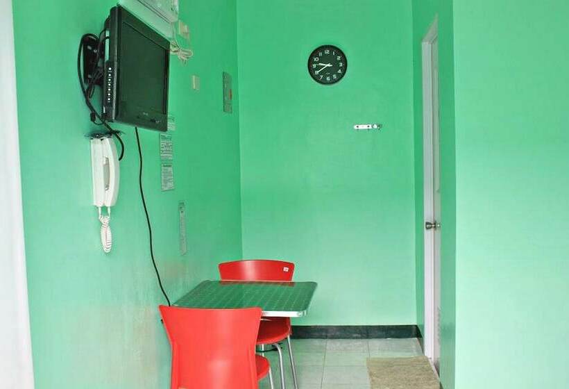 پانسیون Bulalo Mangrove Inn