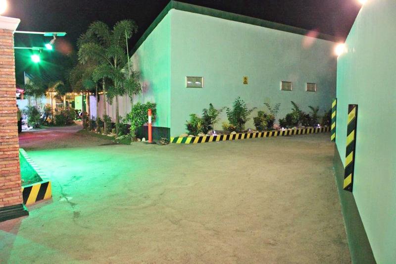 پانسیون Bulalo Mangrove Inn