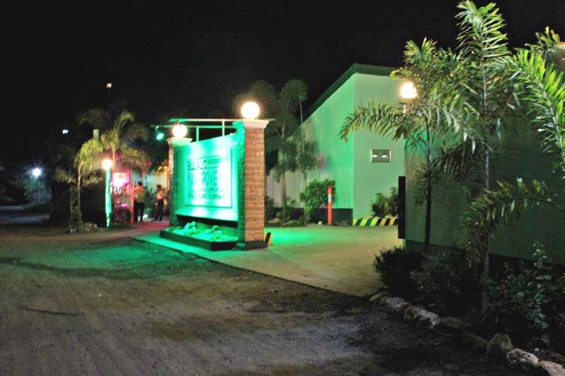 پانسیون Bulalo Mangrove Inn