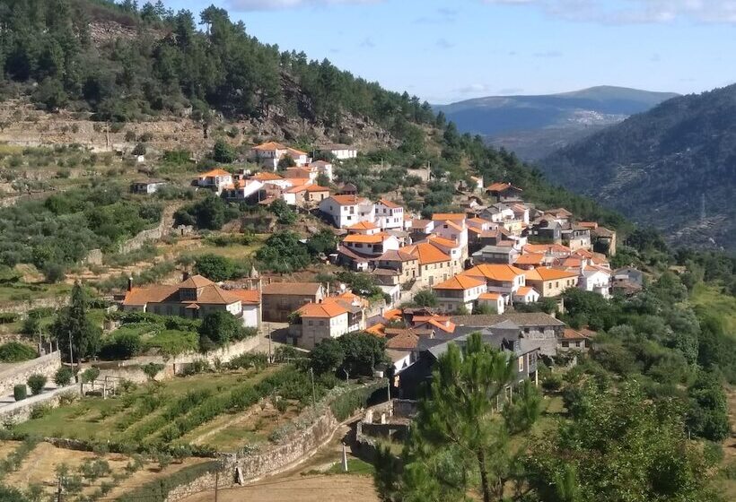 פנסיון Casa Do Abade   Solar De Goujoim