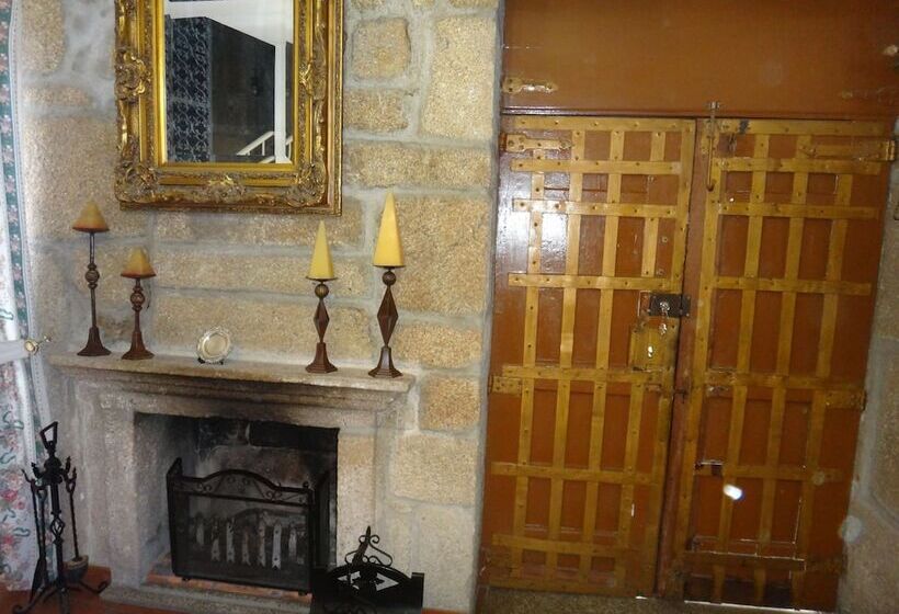 פנסיון Casa Do Abade   Solar De Goujoim