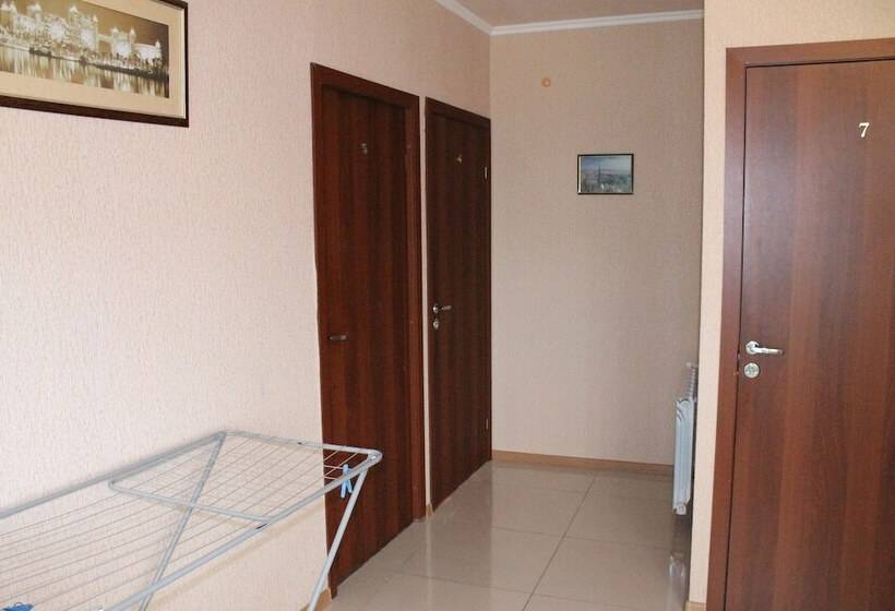 پانسیون Delif Guest House