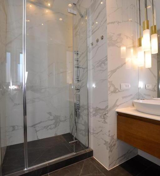 펜션 Fortuna Luxury Rooms