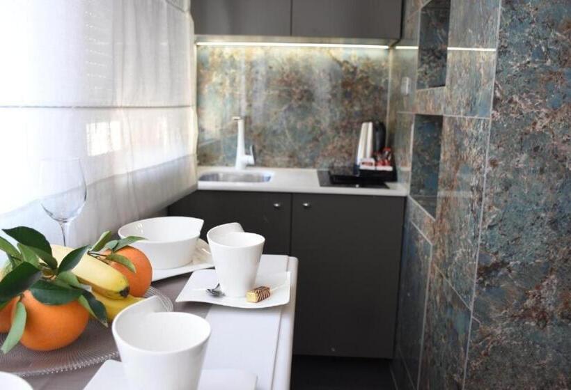 펜션 Fortuna Luxury Rooms