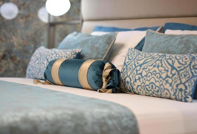 펜션 Fortuna Luxury Rooms