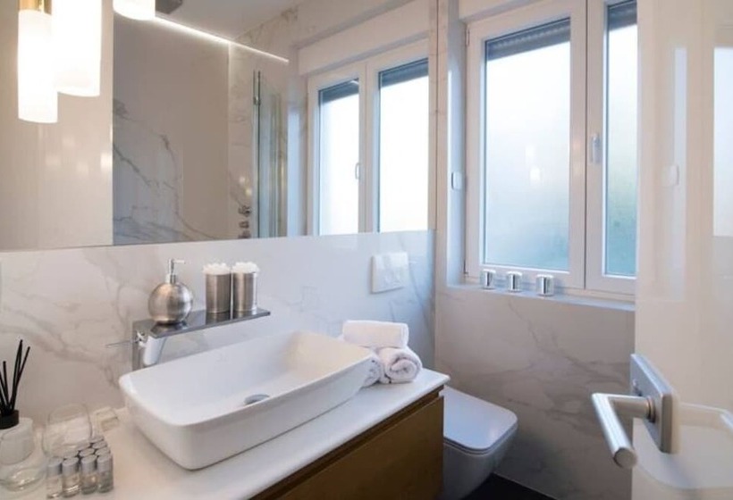 펜션 Fortuna Luxury Rooms