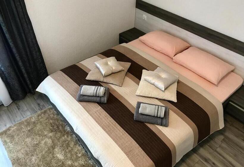 膳宿费 Guest House Klanfar