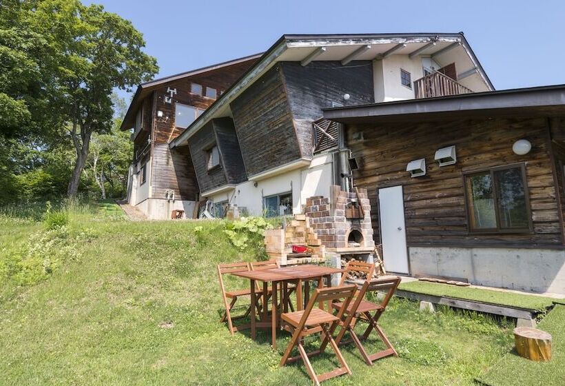 بنسيون Guest House Maroudo