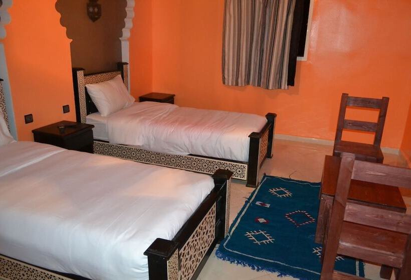 ペンション Inyan Dakhla