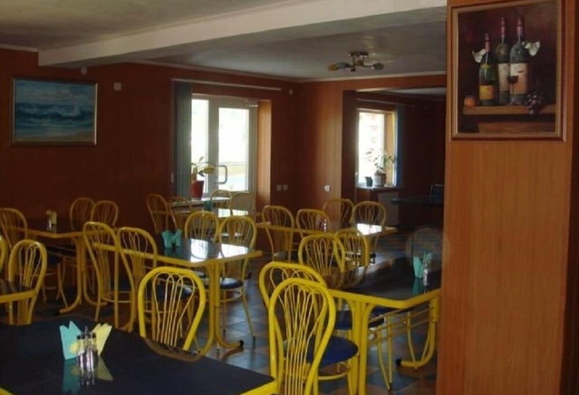 پانسیون Lera Guest House