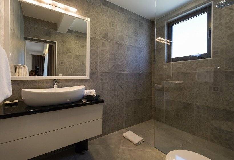 ペンション Mirabilis Residence