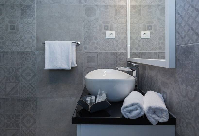 ペンション Mirabilis Residence