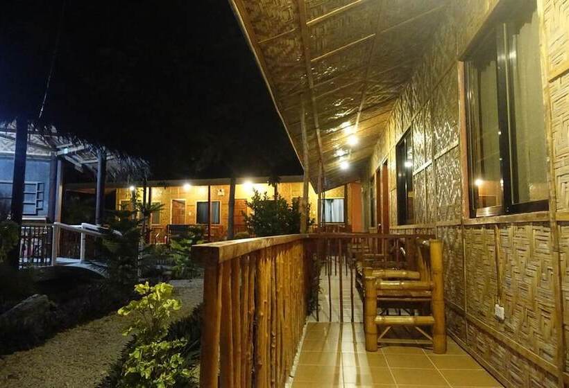 膳宿费 New Village Lodge