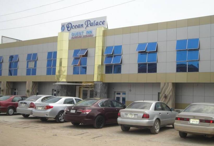 بنسيون Ocean Palace Guest Inn