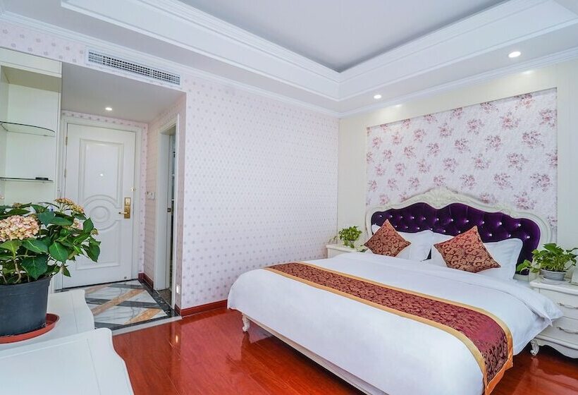 پانسیون Shanghai Qihang