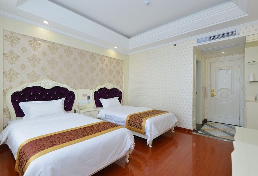 پانسیون Shanghai Qihang