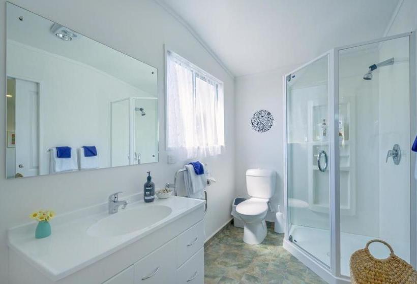 Portobello Boutique Motel