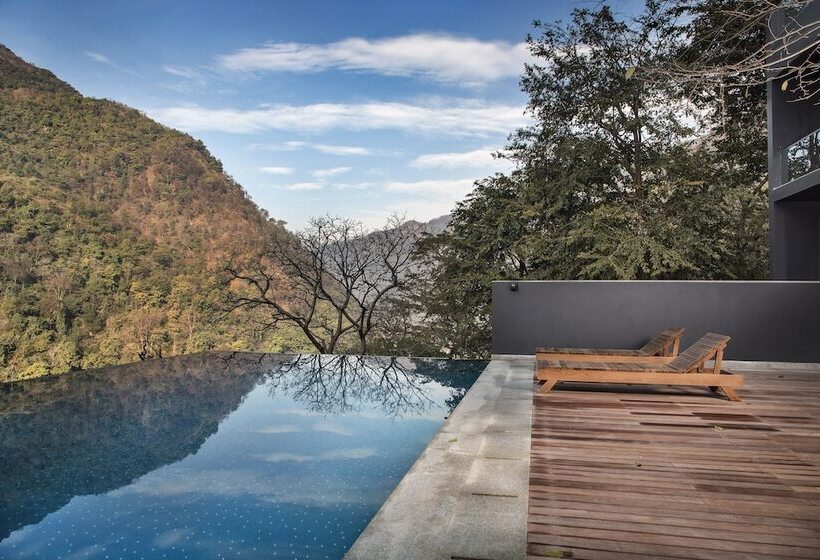 리조트 The Roseate Ganges Rishikesh