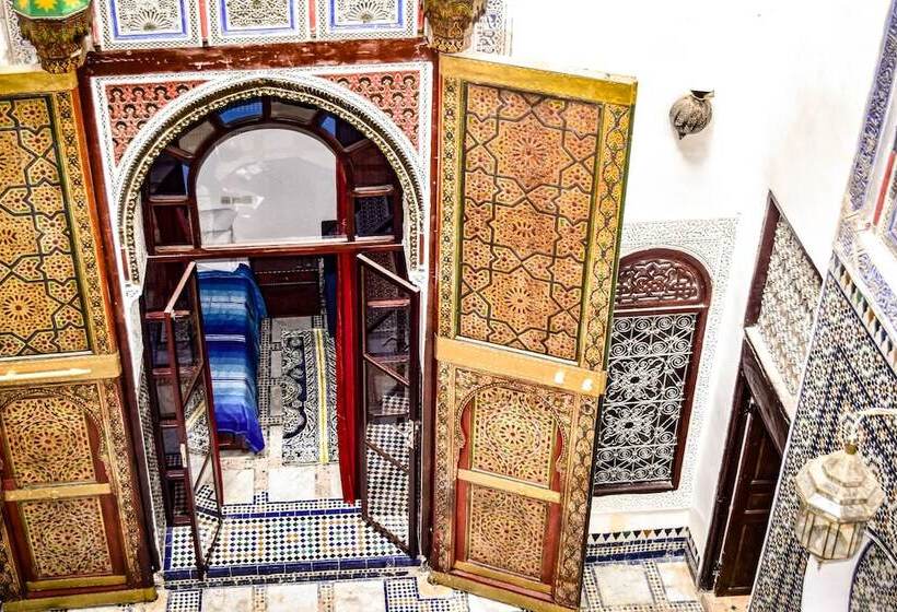 里亚德 Palais Antique