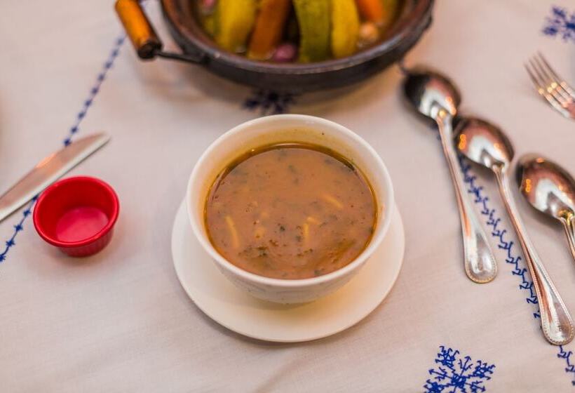 里亚德 Palais Antique