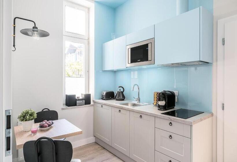 Sanhaus Apartments   Fiszera 6