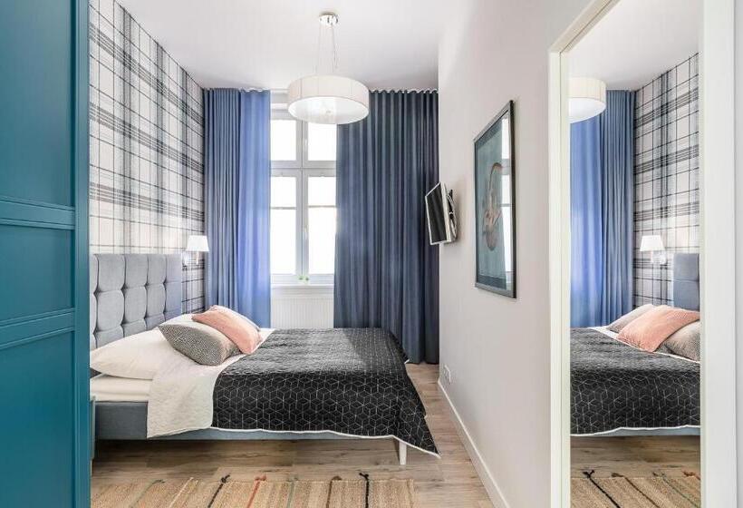 Sanhaus Apartments   Fiszera 6