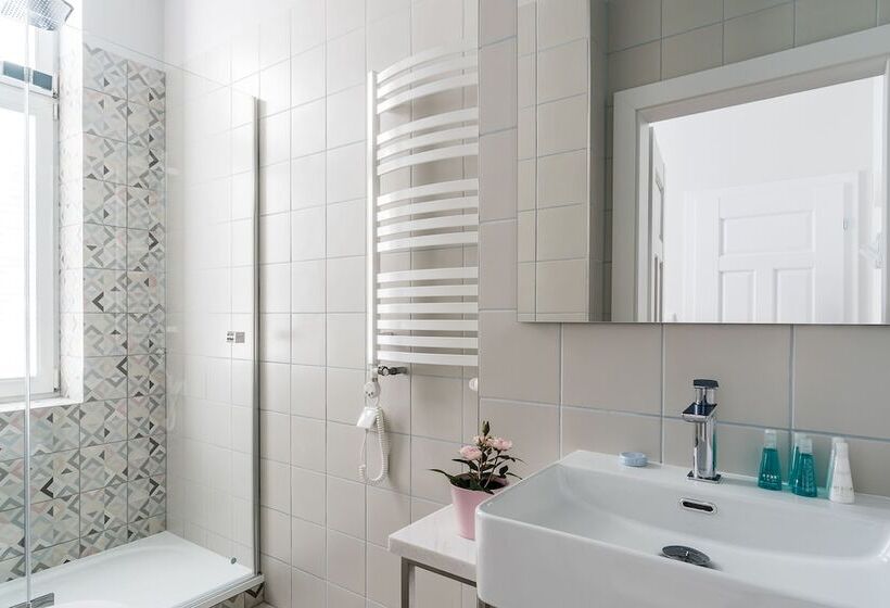 Sanhaus Apartments   Fiszera 6