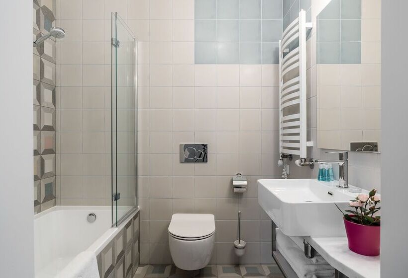 Sanhaus Apartments   Fiszera 6