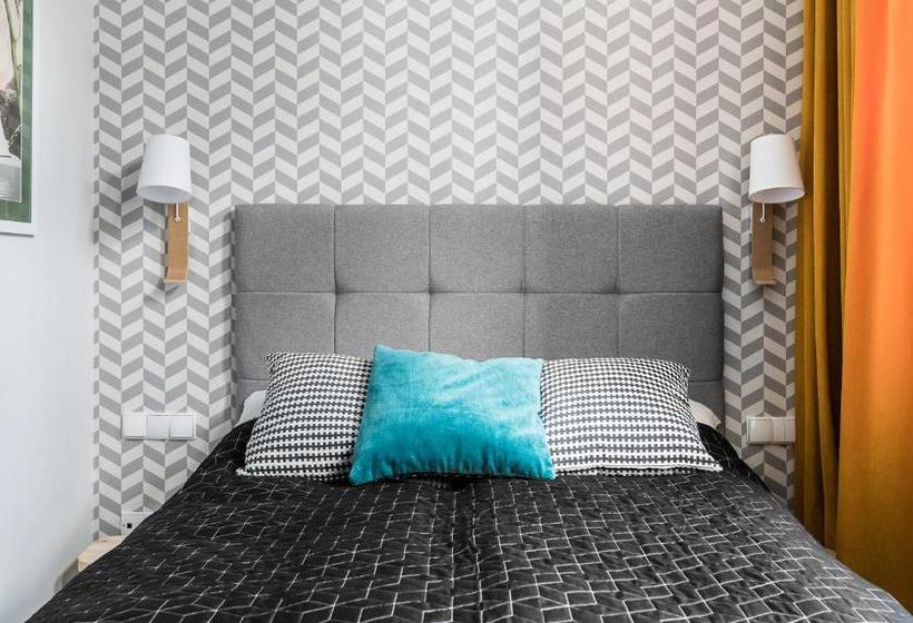 Sanhaus Apartments   Fiszera 6