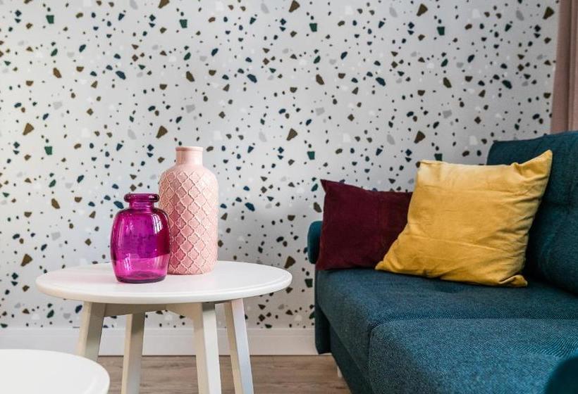 Sanhaus Apartments   Fiszera 6