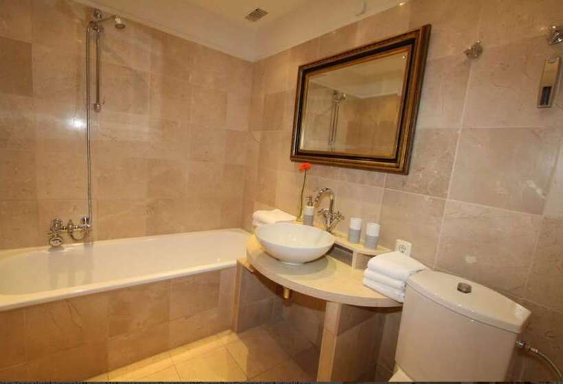 Alpen Deluxe   Garmisch Partenkirchen