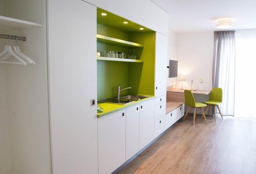 Apartment   Boardinghouse On Teuto