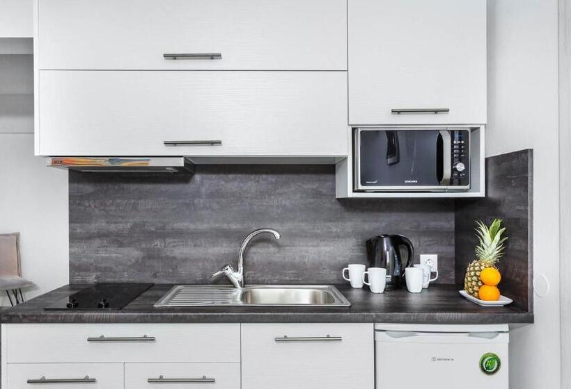 Asterias Premium Holiday Apartments