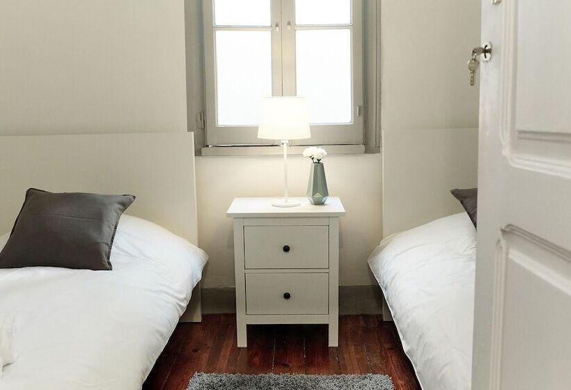 تختخواب و صبحانه St. Ander's Guest House