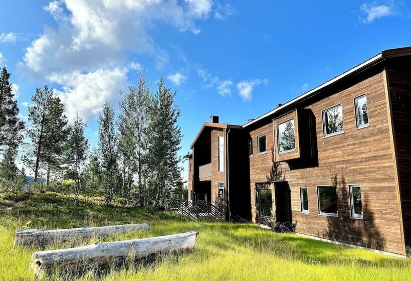Bjørnfjell Mountain Lodge