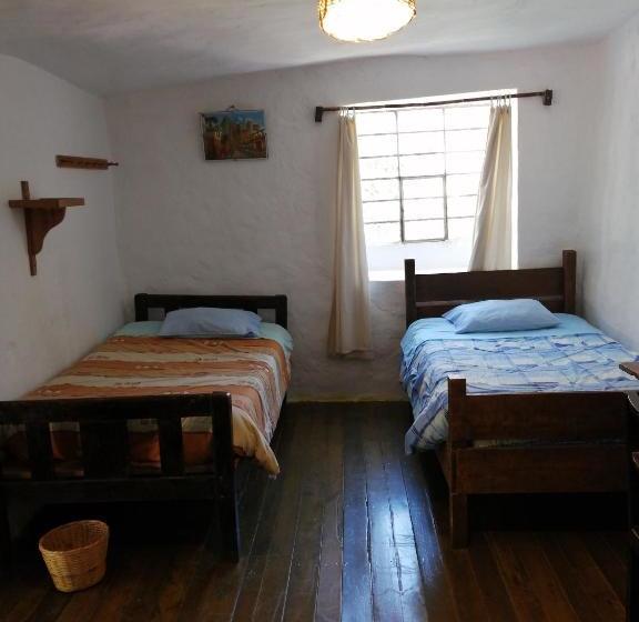 Hospedaje El Tambo B&b