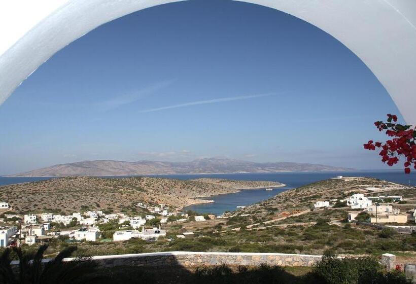 בית מלון כפרי Aiolos