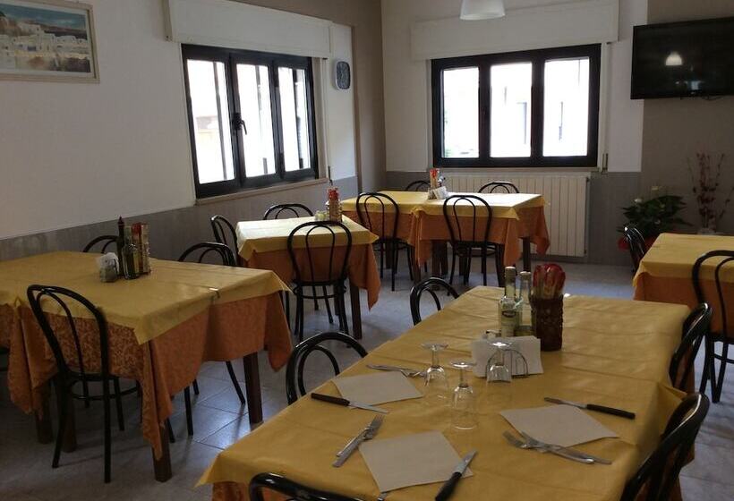 בית מלון כפרי Albergo Italia