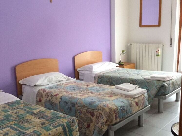 בית מלון כפרי Albergo Italia