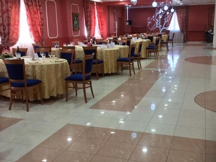 Отель Albergo Roma