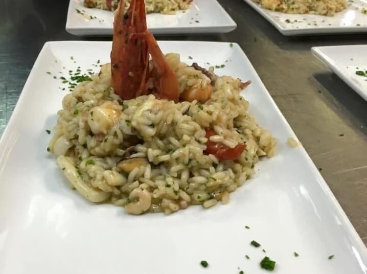 Отель Albergo Roma