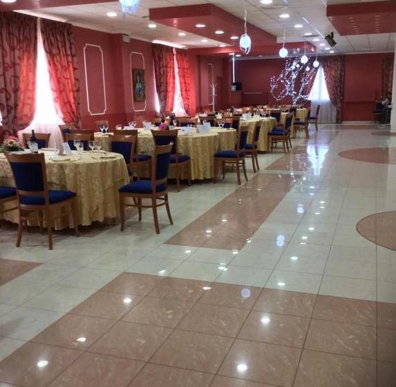 Отель Albergo Roma