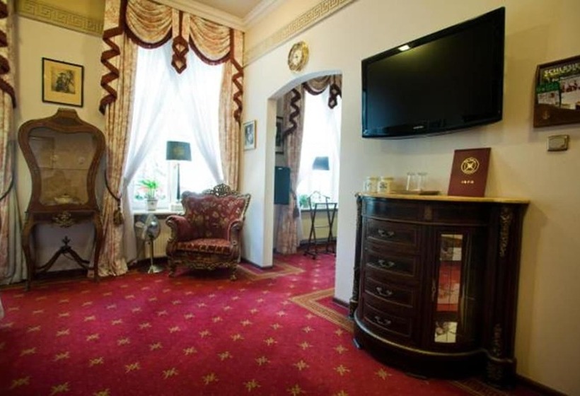 ホテル Ambasada Bolesławiec