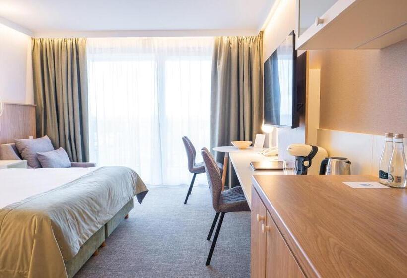 Отель AQUA RESORT BY BEL MARE MIEDZYZDROJE