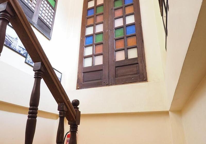 هتل Balay Travel Lodge