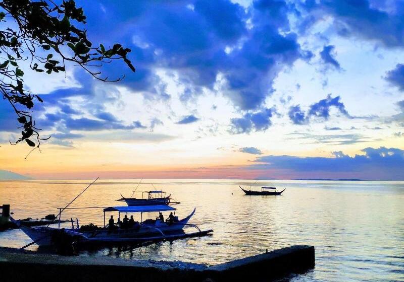 בית מלון כפרי Blue Ribbon Dive Resort