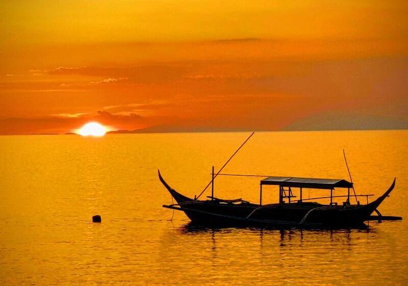 בית מלון כפרי Blue Ribbon Dive Resort